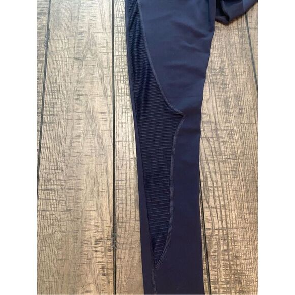 Athletic leggings  - Picture 3 of 5